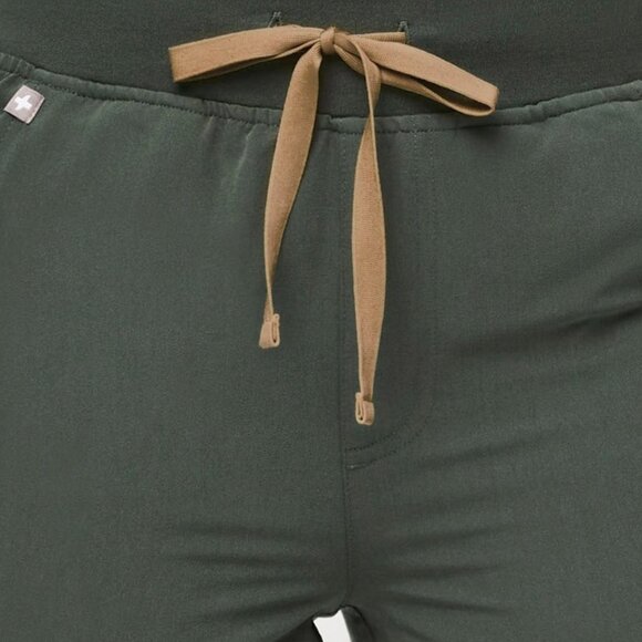 FIGS SCRUB SET - Picture 4 of 7